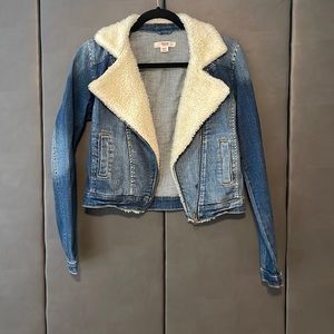 Mossimo Supply Co -Jean Jacket with Fur Trim